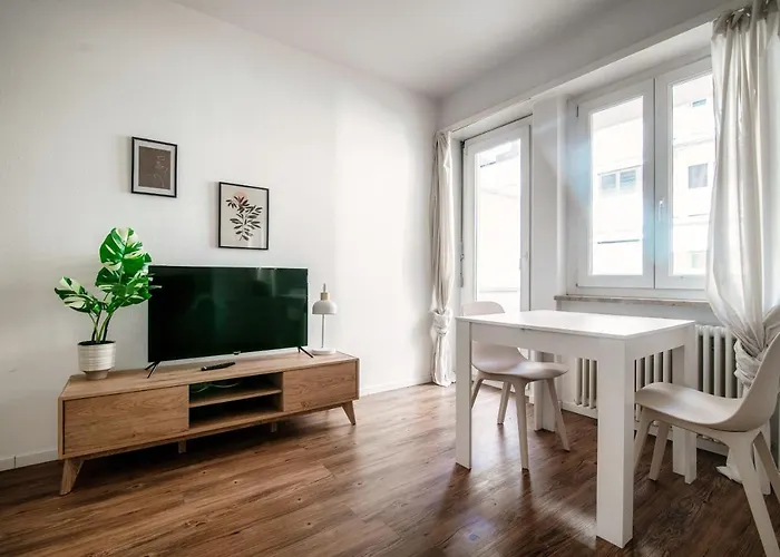 Locarno City Apartments By Quokka 360 - Flats On Piazza Grande